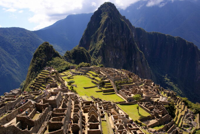 machu-picchu-depositphotos_7843473_xl