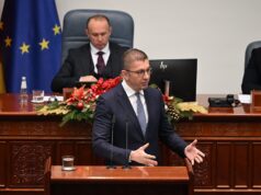 „Катаклизма е комплимент за тоа што вие го оставивте како влада во енергетскиот сектор“, му кажа Мицкоски на Филипче