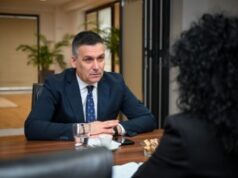 Хоџа официјално ја презеде функцијата министер за животна средина