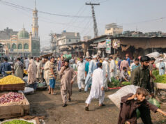 (Фото) Терористички напад во Пакистан, најмалку пет мртви
