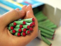 МВР со апел до граѓаните: Петардите не се играчка, нивното користење е строго забрането, а празничното пукање може да биде исклучително опасно по животот