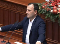 Митрески: До кога владата ќе си игра мајтап со работниците