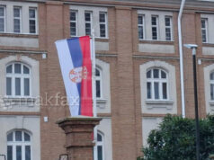 Судот во Нови Сад ја прекина постапката против Горан Весиќ и уште двајца обвинети за падот на настрешницата