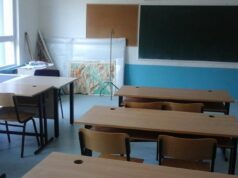 Кривична против директор на основно училиште од Ростуше: вработил наставници без факултет