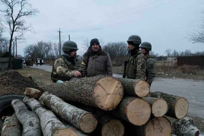 ukrainski-vojnici-depositphotos_561606548_xl