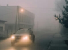 Без таблички и со 2,21 промила: пијан возач удрил во паркиран автомобил во Ораовица