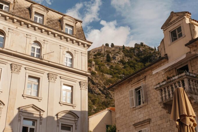 kotor-crnagora-pexels-roman-odintsov-5667838