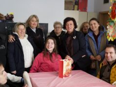 Стаменкоска-Трајкоска: Дружење, пита со паричка и донација за децата со церебрална парализа во Расадник