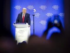 Трамп од Давос: Ја сакам Европа, но не оди во вистинската насока