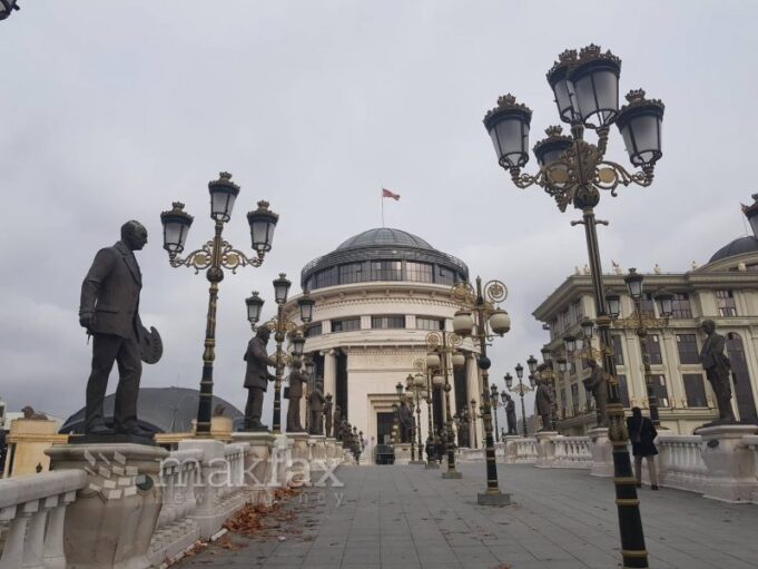 50494690_221934375426345_6552993098572496896_n-800x600-1