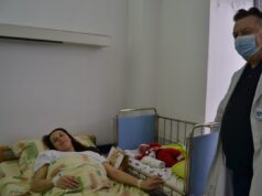 На Божиќ се роди Миха – првото бебе во 2026 година во Кочани