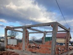 Срушена дивоградба во Јурумлери, инспекции во Општина Гази Баба