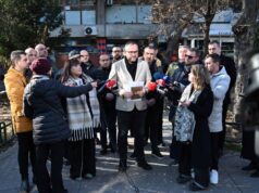 Безбедна новогодишна ноќ и позитивни резултати од „Безбеден град“ – Тошковски во работна посета на полициските служби