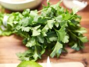 Спас за бубрезите: Чај што ги чисти песокот и камењата побрзо од лековите