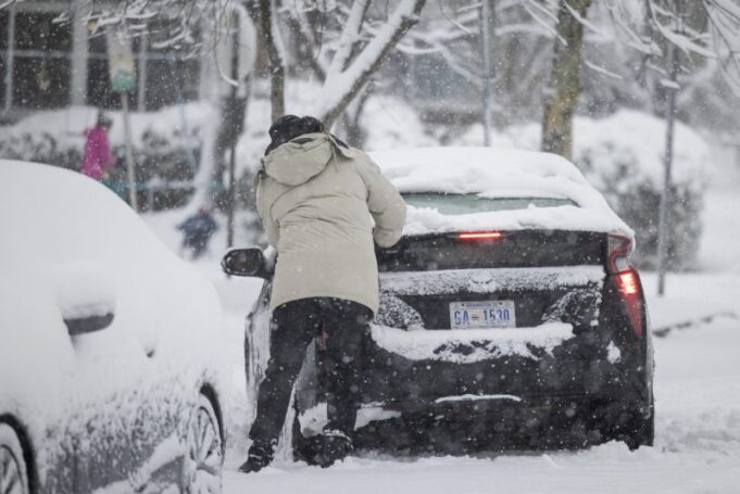 h_57381012-800x534-1