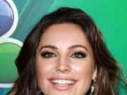 (Видео) „Докторот ми понуди лек за слабеење, но јас нема да се откажам од моите облини“