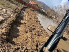 Евакуирани околу 110 лица по поплавите во Кичево, обезбедено привремено сместување и итна помош, отворена и сметка за донации