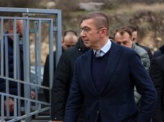 Владата на Мицкоски да најде пари за 600 евра минимална плата за работниците, бара СДСМ