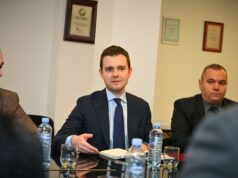 Средба на министерот Муцунски со раководството на Сојузот на стопанските комори на Македонија