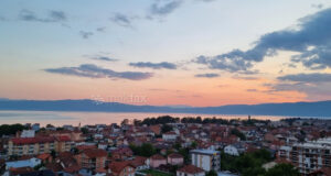 Хотели без дозволи, бесправни објекти на Галичица и недостаток на урбанистички планови: Ревизијата со забелешки за Охрид