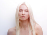 Пет трика за нега на руса коса