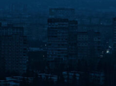 (Фото+видео) Киев без струја, вода и греење по руски ракетен напад