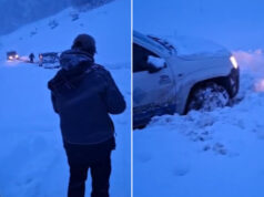(Видео) Успешно спасени двајца вработени во мобилен оператор заглавени во снег кај Лазарополе