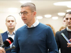 Мицкоски: Обезбедени се средства за набавка на 150 електрични автобуси за Скопје и општините