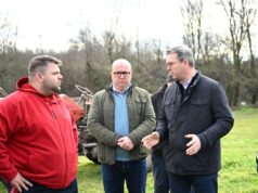 Трипуновски: Фармерот од струмичко кој го загуби своето стадо овци и јагниња во поплавите ќе добие отштета