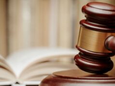 Мицкоски со осуда за пресудата за новинарката Вејсели која споменала име на судија