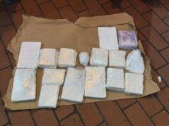 (Видео) Десет килограми кокаин откриени во автомобил во скопско