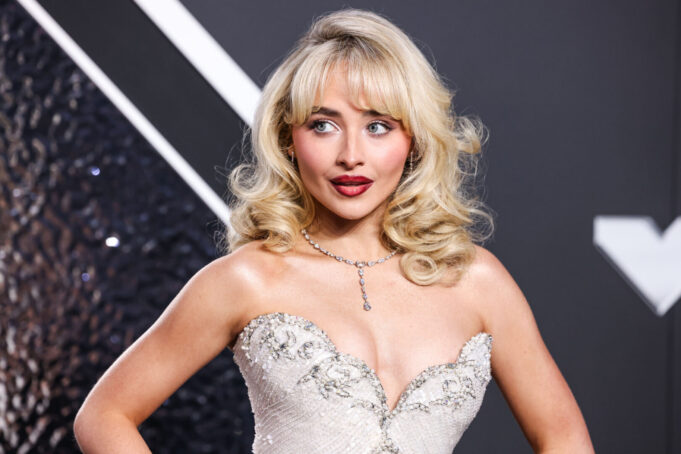 sabrina-carpenter-depositphotos_746658606_xl