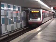 Момче во Германија повлекло девојка под воз што доаѓал од спротивен правец, двајцата се мртви