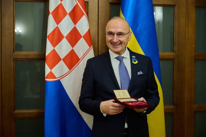 641388772_1298755095407099_6942585375041240778_n