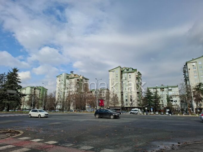 aerodrom-ulica-zgradi-nasha