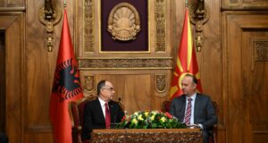 Гаши и Бегај од Скопје порачаа: Заеднички кон ЕУ и подлабока регионална соработка