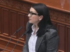 (Видео) Костадиновска-Стојчевска до Алиу: Зошто се кратат пари за пациентите со ретки болести чиј живот е донесен во опасност