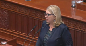 (Видео) Николова до Јаневска: Ја рушите уставната автономија на универзитетите