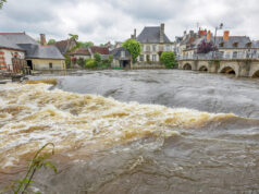 Ризик од поплави: три департмани на запад во Франција под портокалов аларм