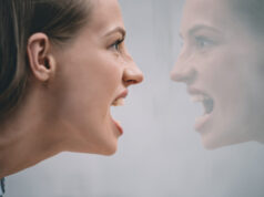 Американска блогерка и авторка издвои десет особини на жените со кои невозможен брак