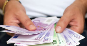 Растот на платите во Еврозоната се забавува: „Ќе биде помал од 3 проценти“