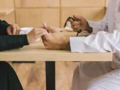 Нигериец кој се претставувал како принц од Дубаи измамил бизнисменка за 2,5 милиони долари