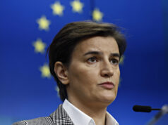 Брнабиќ: Вучиќ не кажа ниту еден лош збор за Шекеринска