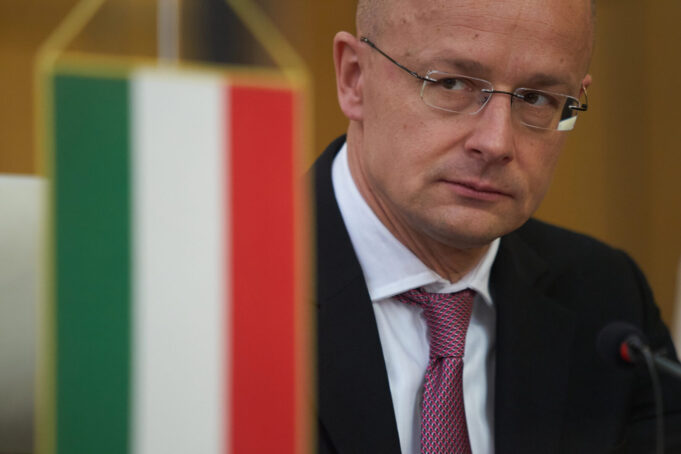 depositphotos_649656916_xl