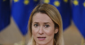 Калас: Русија не ја добива војната