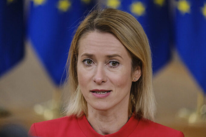 depositphotos_687472406_l-1-4