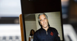 Братот на Џефри Епстин: Нов извештај ќе докаже дека тој бил убиен