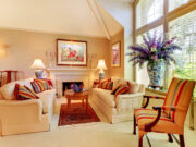 Најдобри бои за дневната соба: Една треба да ја избегнувате, го нарушува вашето добро расположение