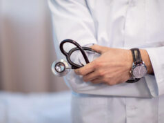 Искусните лекари ќе можат да работат до 70 години и да земаат пензија каде што има дефицит, предност за вработување ќе имаат најдобрите дипломци – подготвени законските измени