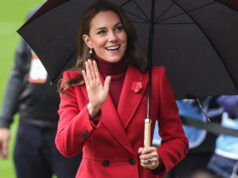 Црно-белата фотографија од Кејт Мидлтон и принцот Вилијам растажи многумина